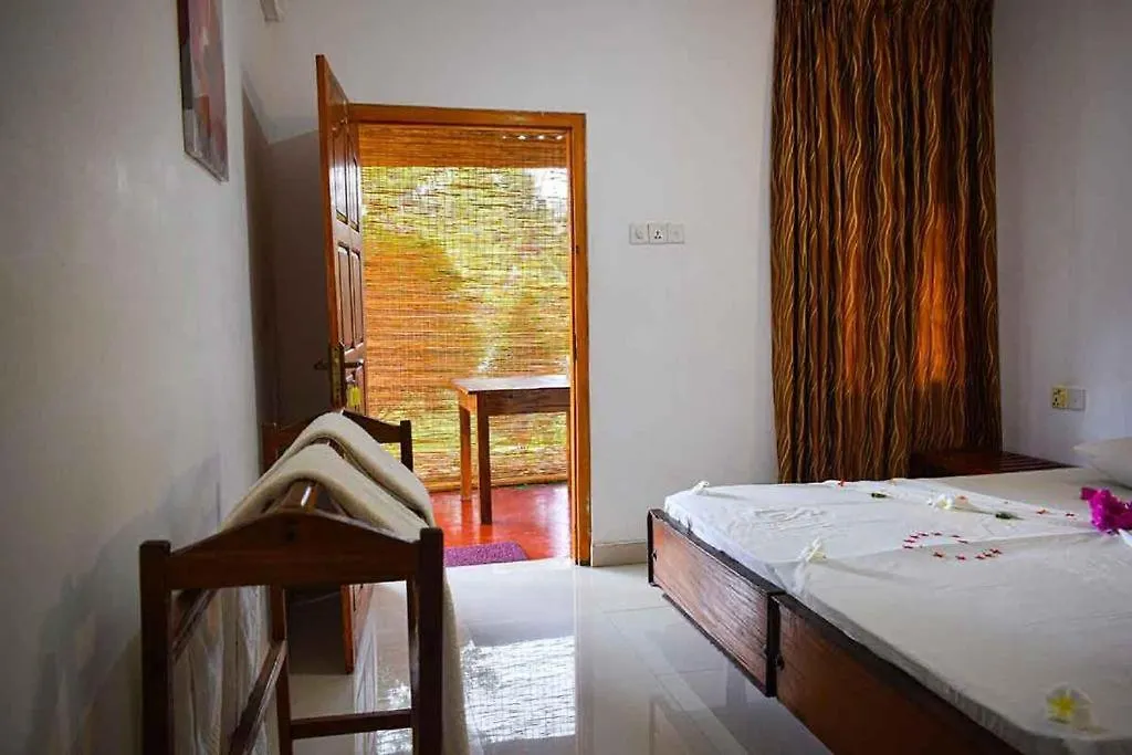 ** Hotel Samudra Resort Polonaruwa Road Habarana Sri Lanka